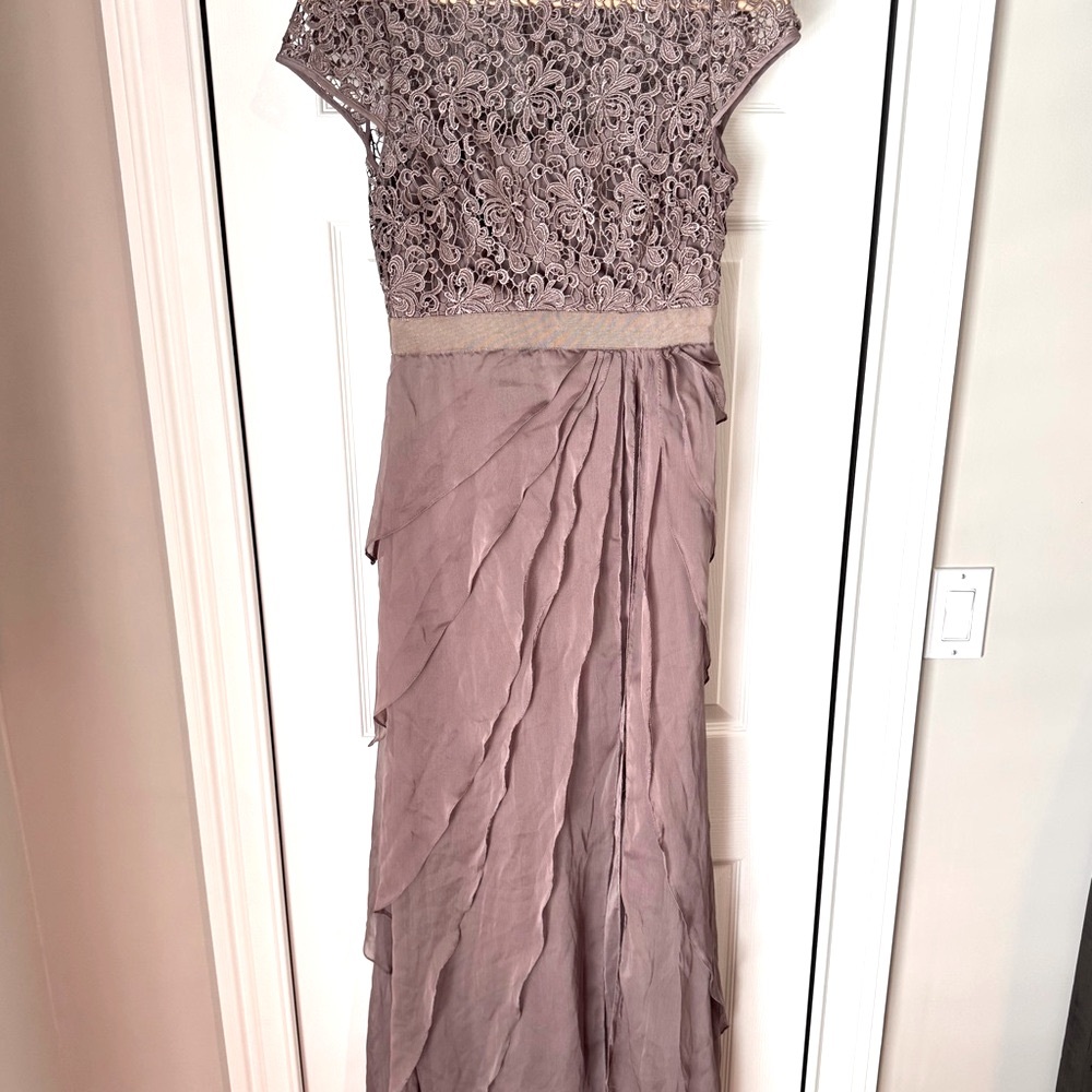 Adrianna Papell Mauve Lace Gown - Picture 9 of 9
